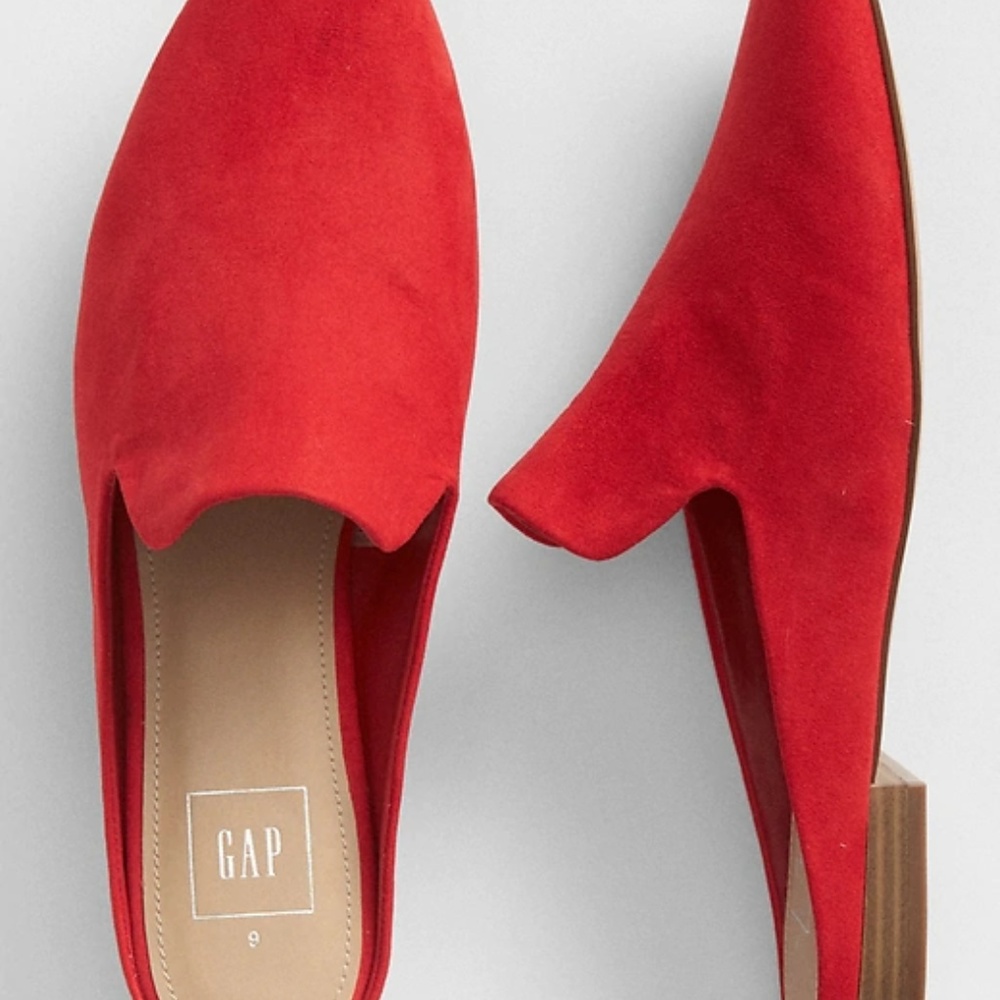 NWT - GAP Flat Mules Red Size 10